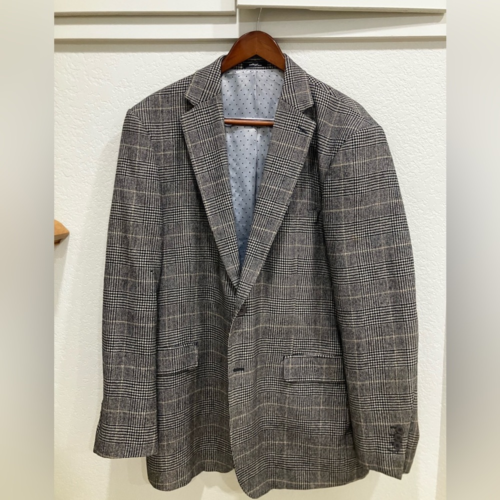 Luciano Natazzi Men’s 2-Button Luxe Camel Hair Blazer gray/tan/black